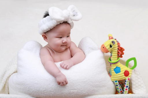 青岛宝宝头发黄是什么原因